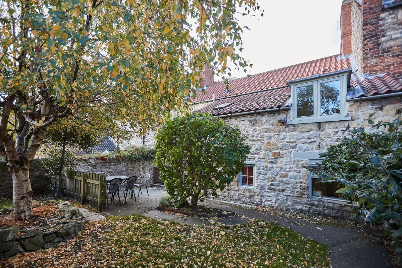 Host & Stay - Hall Garth Pickering Eksteriør billede